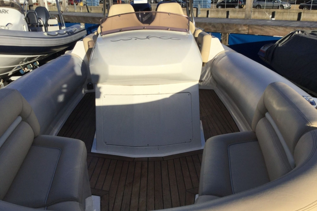 Boat Details – Ribs For Sale - Wahoo  10m Mercury Twin 300hp Verado   2008