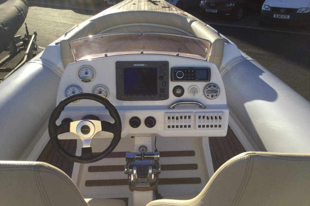 Boat Details – Ribs For Sale - Wahoo  10m Mercury Twin 300hp Verado   2008