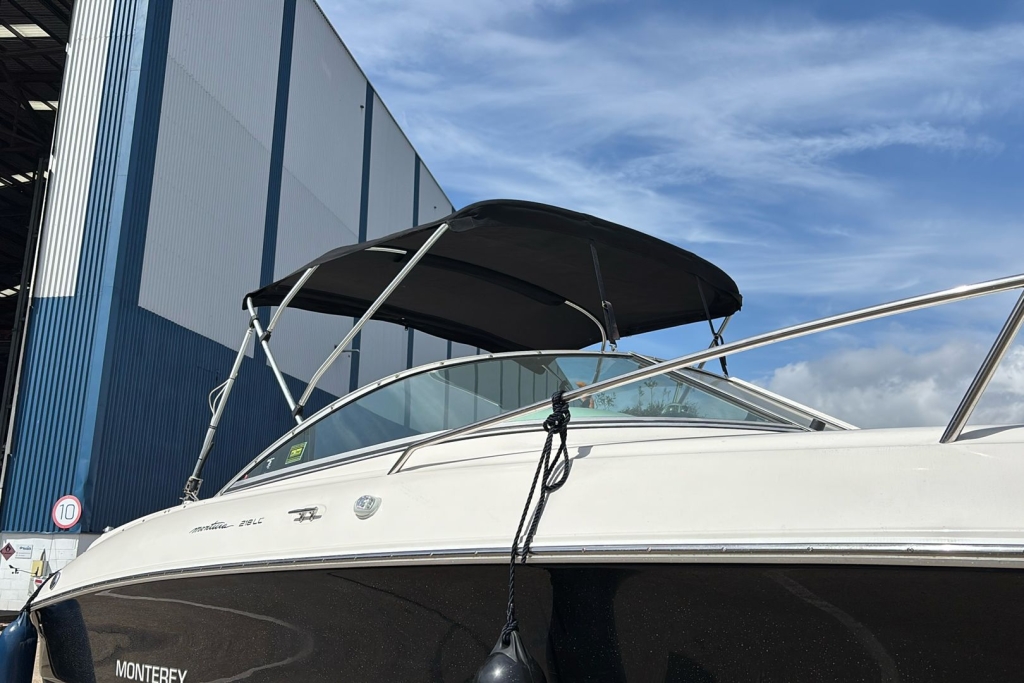 2005 Monterey 218 LS Mercruiser 4.3L V6 MPLA