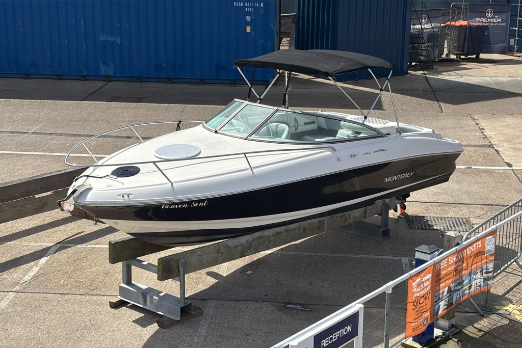 2005 Monterey 218 LS Mercruiser 4.3L V6 MPLA