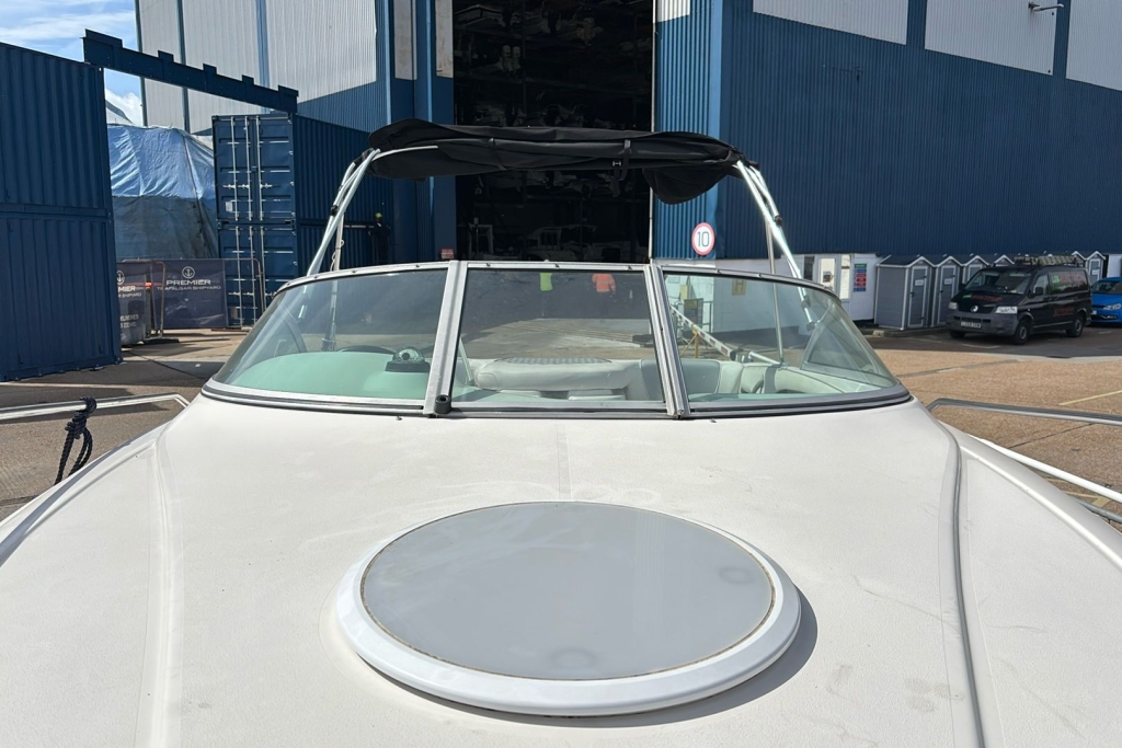 2005 Monterey 218 LS Mercruiser 4.3L V6 MPLA