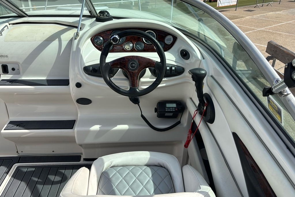 2005 Monterey 218 LS Mercruiser 4.3L V6 MPLA