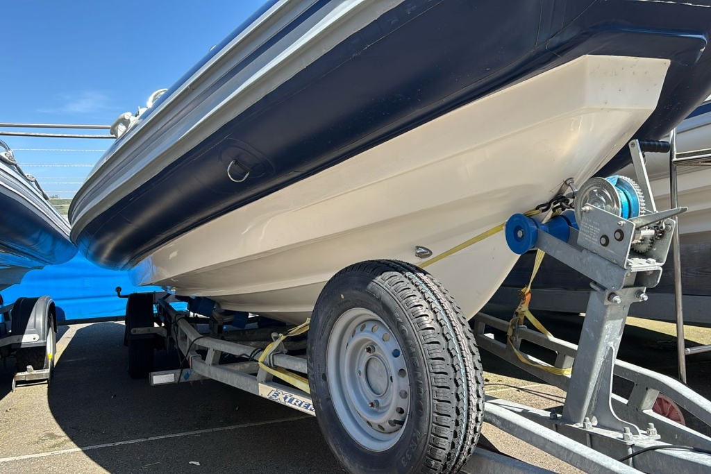 2013 Excel Virage 670 Evinrude ETEC 150 V6 Gen1