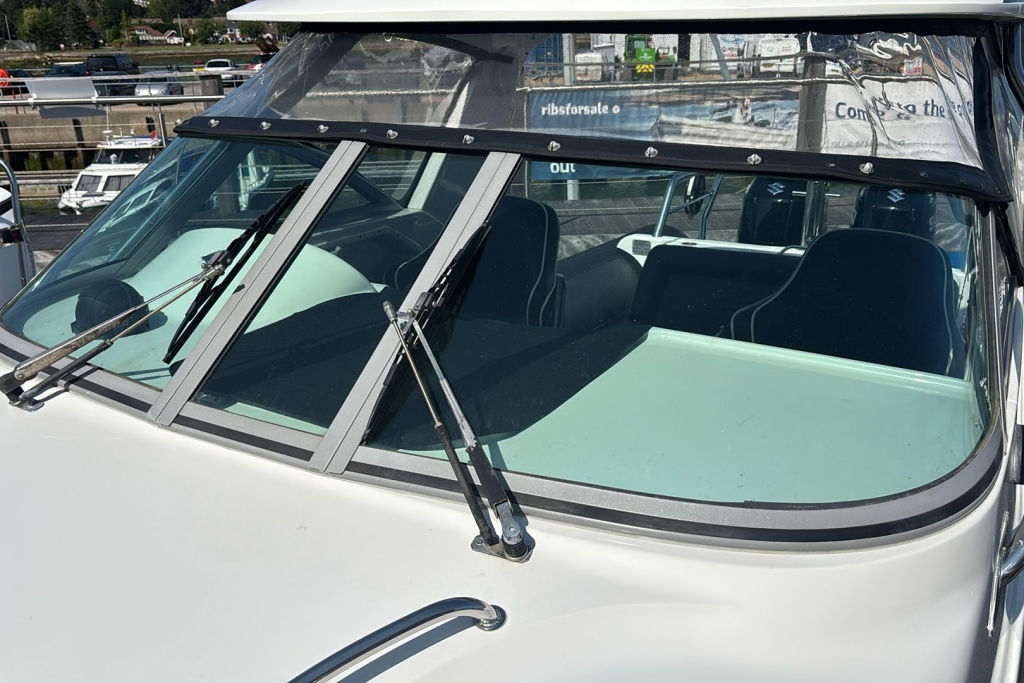 2004 (2023 Refurb) Protector (Rayglass) 8.5 Twin Suzuki DF200