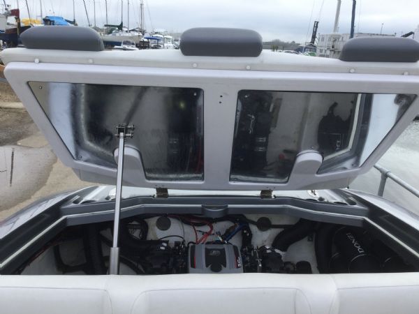 Boat Details – Ribs For Sale - Used Donzi 22SX Power with 5.0 V8 Mercruiser Inboard Engine