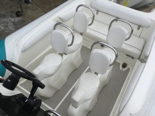 Boat Details – Ribs For Sale - Used Cougar R8 Sports RIB with Honda BF 225HP V6 Outboard Engine