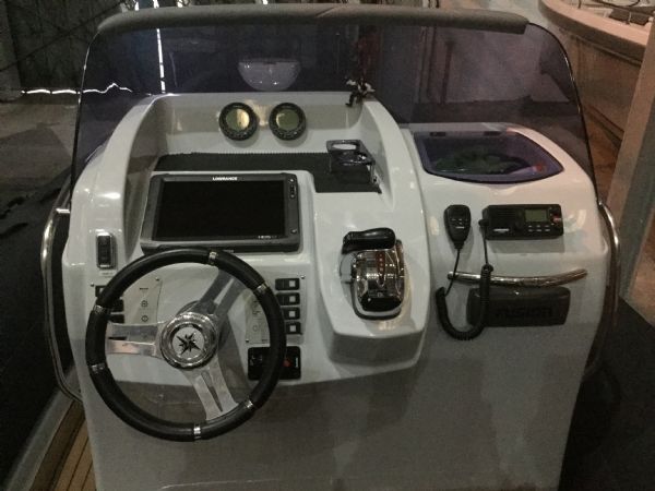 Boat Details – Ribs For Sale - Used Fairline Targa 33 Sports Cruiser with Twin Volvo KAD44 260hp Engines