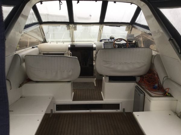 Boat Details – Ribs For Sale - Used Fairline Targa 33 Sports Cruiser with Twin Volvo KAD44 260hp Engines