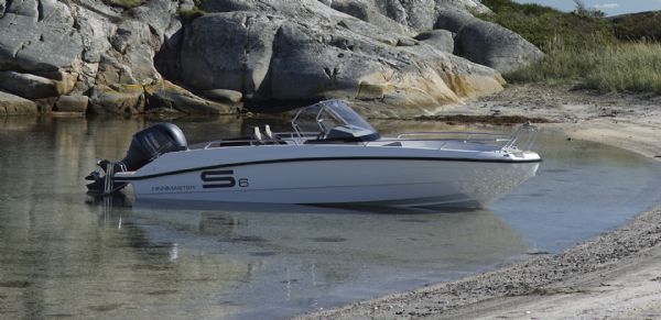 Click to see New Finnmaster S6 Console Boat with Yamaha Outboard Engine