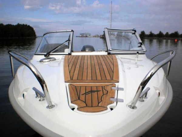 Boat Details – Ribs For Sale - New Finnmaster 62 Day Cruiser Boat with Yamaha Outboard Engine