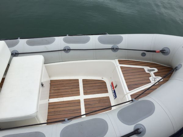 Boat Details – Ribs For Sale - Used Valiant 5.2m RIB with Mercury 50HP Outboard Engine