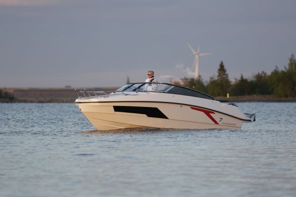 Boat Details – Ribs For Sale - Finnmaster T7 Boat with Yamaha 200HP Outboard Engine