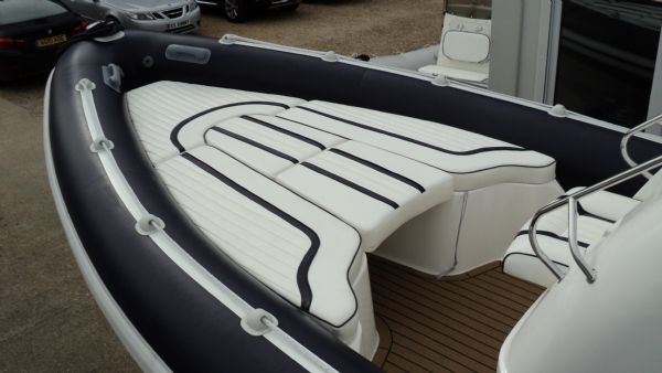 Boat Details – Ribs For Sale - Used Cobra 8.0m RIB with Yamaha 300HP Outboard Engine