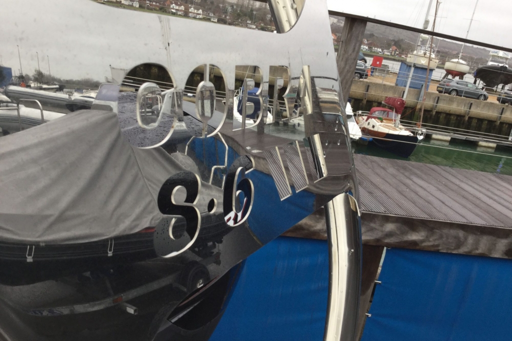 Boat Details – Ribs For Sale - Cobra Ribs 8.6 Mercury Verado 275hp  2007
