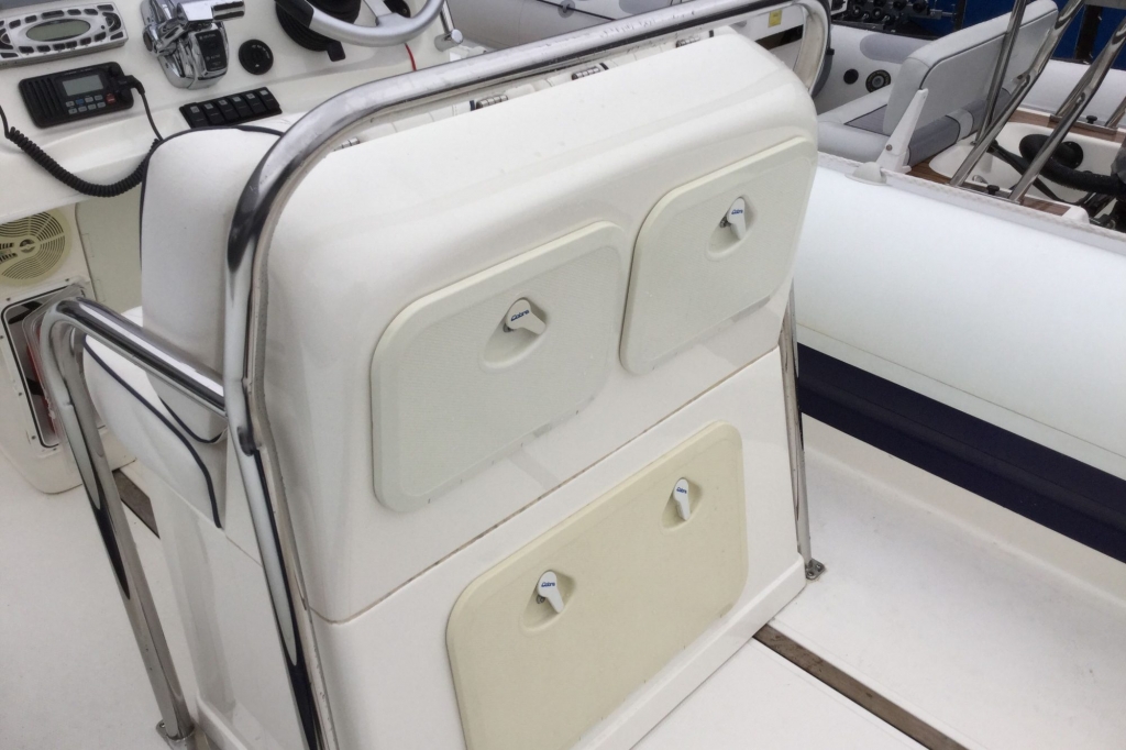 Boat Details – Ribs For Sale - Cobra Ribs 8.6 Mercury Verado 275hp  2007