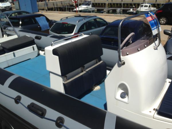 Boat Details – Ribs For Sale - Used Northcraft 9.0m RIB and Twin Axle Roller Trailer