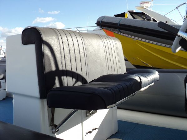 Boat Details – Ribs For Sale - Used Northcraft 9.0m with Twin Yamaha 100HP 4 Stroke Outboards and Trailer