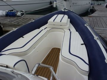 Boat Details – Ribs For Sale - Cobra 8.6m RIB with Mercury Verado 300HP Outboard Engine