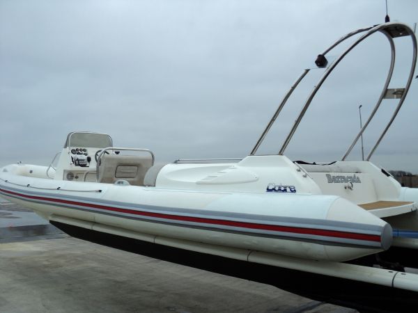 Boat Details – Ribs For Sale - Used Cobra 8.6m RIB with 350MPI Magnum Mercruiser Engine and Bravo One Stern Drive