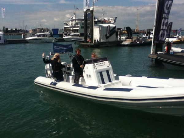 Boat Details – Ribs For Sale - Ballistic 7.8m Twin Rig RIB with Twin Evinrude ETEC 175HP Outboard Engines and Trailer