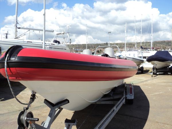 Boat Details – Ribs For Sale - Revenger 27 RIB with Mercury Optimax 225HP Outboard Engine