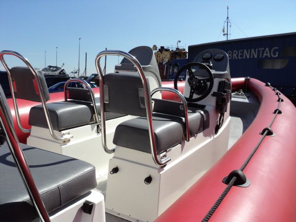 Boat Details – Ribs For Sale - Revenger 27 RIB with Mercury Optimax 225HP Outboard Engine