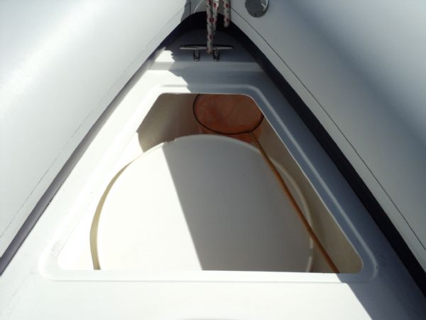 Boat Details – Ribs For Sale - Picton Cobra 7.55m RIB with Suzuki 225HP 4 Stroke Outboard Engine