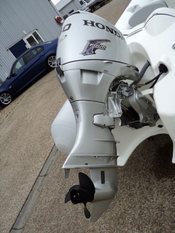 Boat Details – Ribs For Sale - Zodiac Yachtline Deluxe 4.2m RIB Honda 50HP 4 Stroke Engine