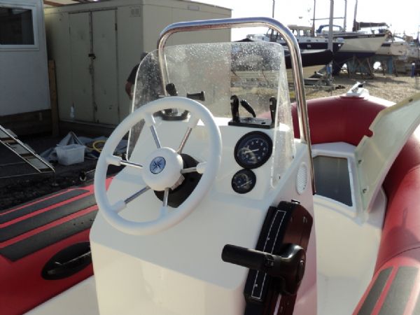 Boat Details – Ribs For Sale - Zodiac Pro 7 4.2m RIB with Mariner 50HP 4 Stroke Outboard Engine