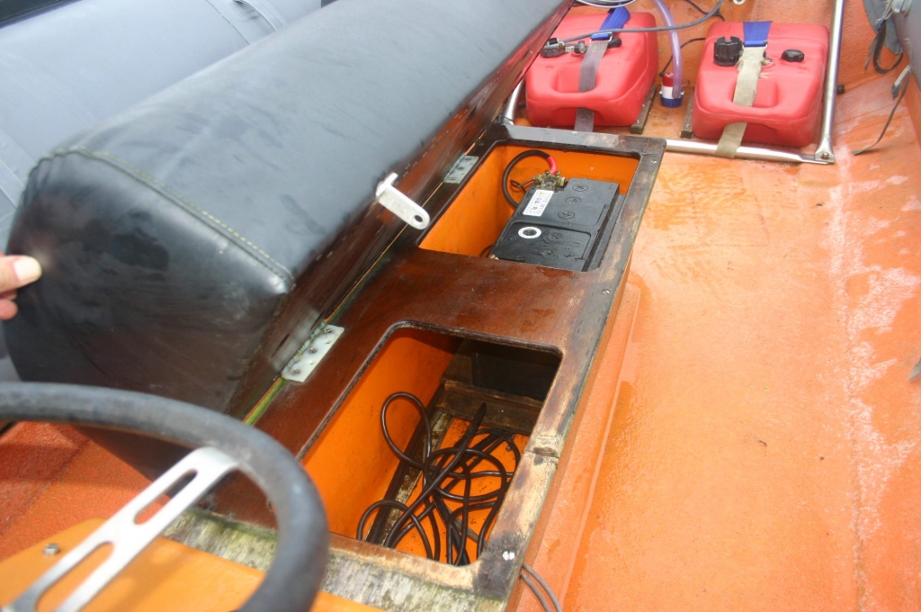 Boat Details – Ribs For Sale - Used Avon Searider 5.4m RHIB / Speed Boat with Yamaha 90HP Engine