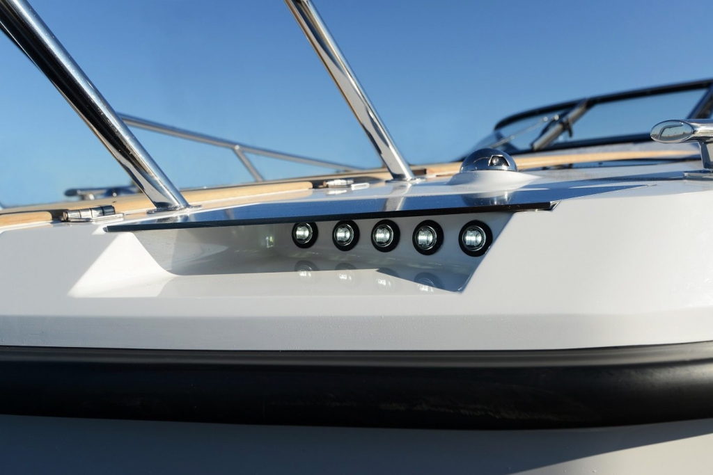 Boat Details – Ribs For Sale - Used Finnmaster T7 Day Cruiser with Yamaha F200HP Outboard Engine - BCT