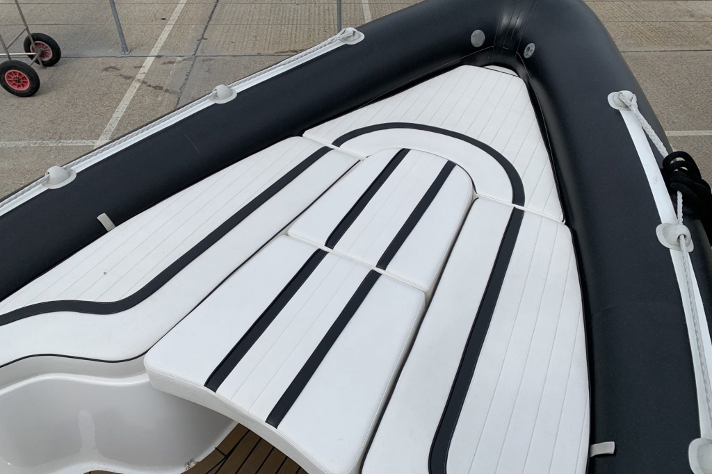 Boat Details – Ribs For Sale - Pre-owned Cobra 8.0 RIB with Yamaha F350AET engine.