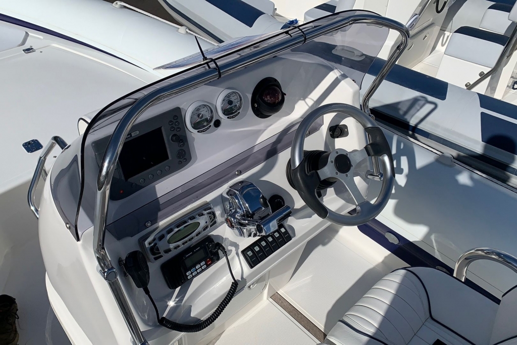 Boat Details – Ribs For Sale - Cobra RIB 8.6 Mercury Verado 275hp 2007