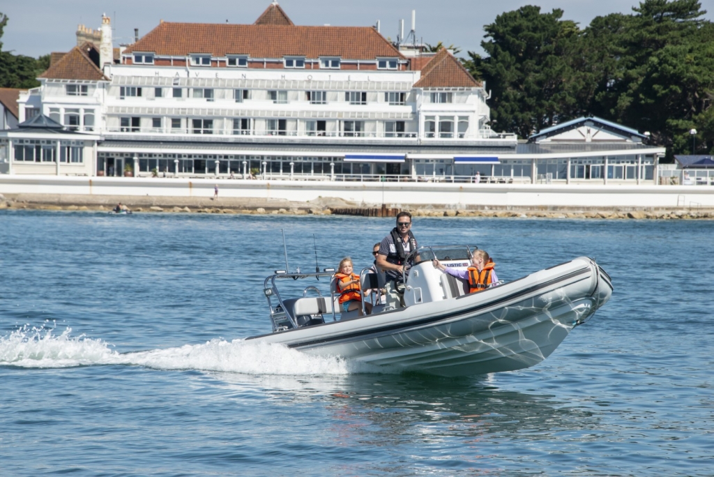 Ballistic 6m RIB Yamaha F115 Family Poole August 2018 (1) (Large).jpg