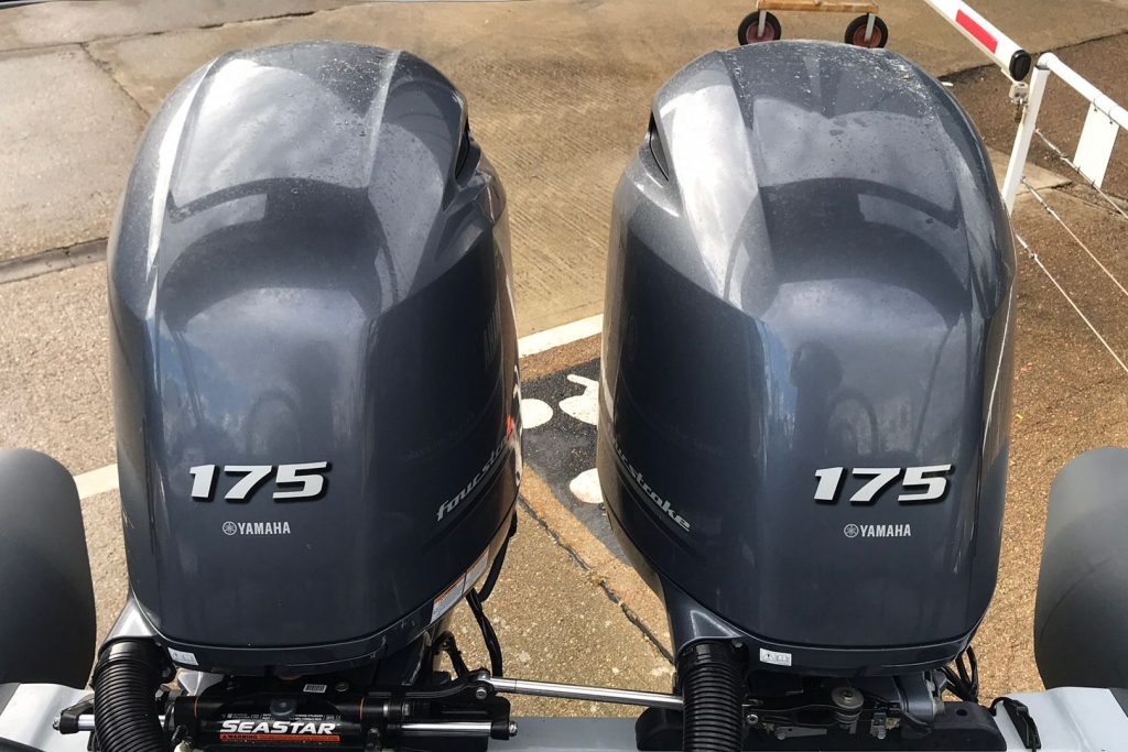 2024 Ballistic LS78 Twin Yamaha 2 x F150 / F175 / F200