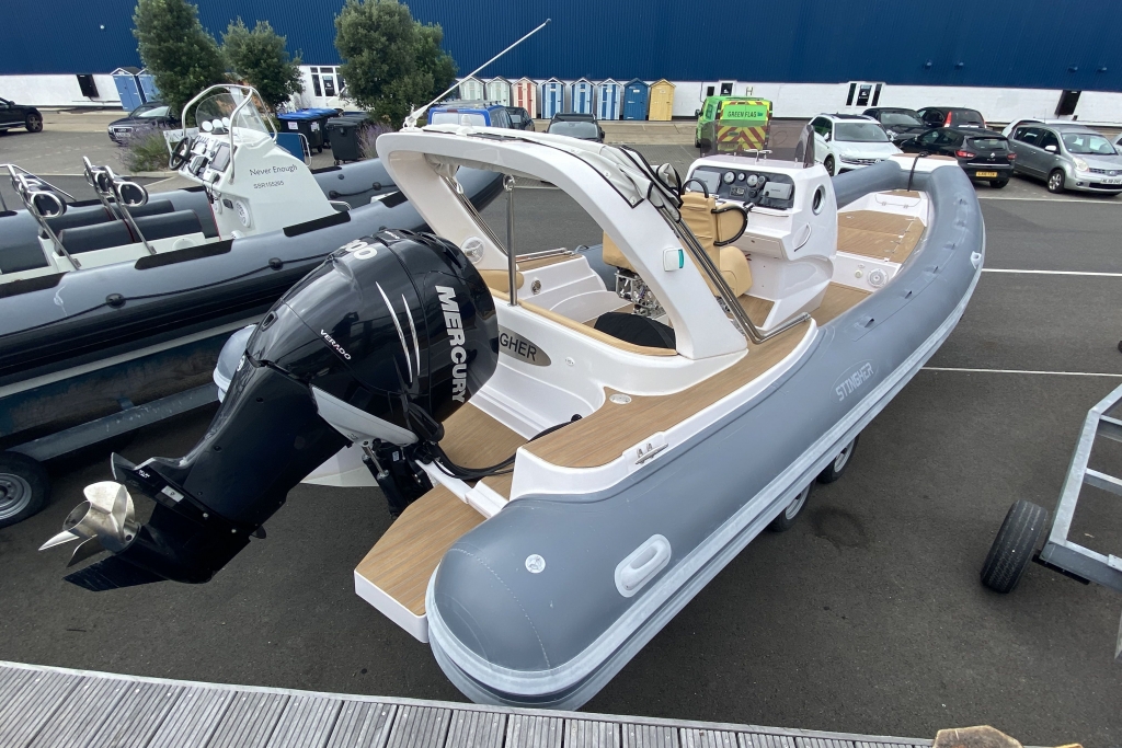 1766 - STINGHER 800GT RIB WITH MERCURY VERADO 300_6.jpg