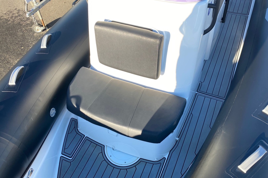 Boat Details – Ribs For Sale - 2018 Brig Navigator 610J Suzuki DF115