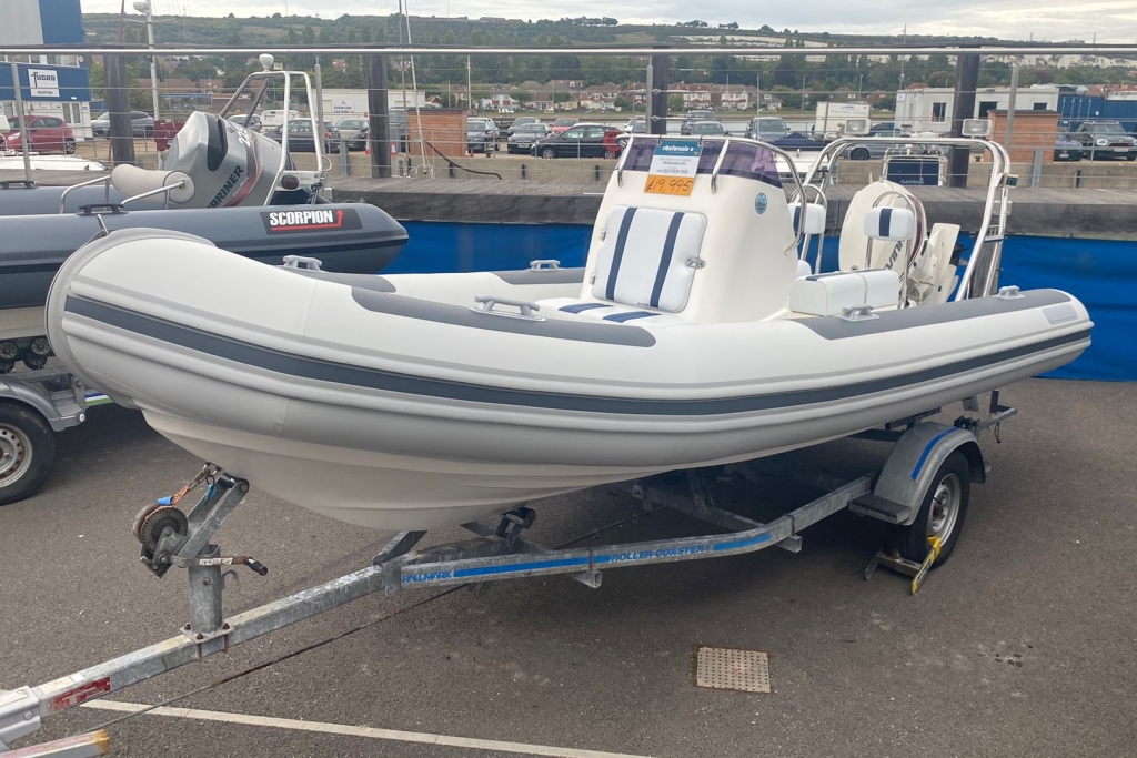 1834 - BALLISTIC 5.5 RIB WITH EVINRUDE ETEC 90 ENGINE AND TRAILER._1.jpg