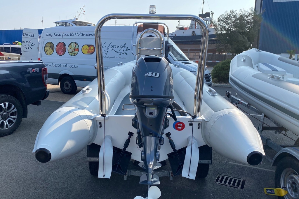 2019 Ballistic RIB 4.2 Yamaha F40F SBS 750kg Roller