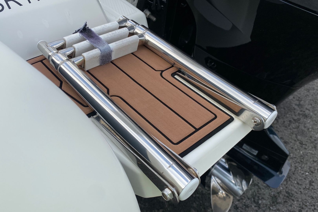 Boat Details – Ribs For Sale - 2018 Brig Eagle 650 Suzuki DF200 Extreme 1500kg Roller