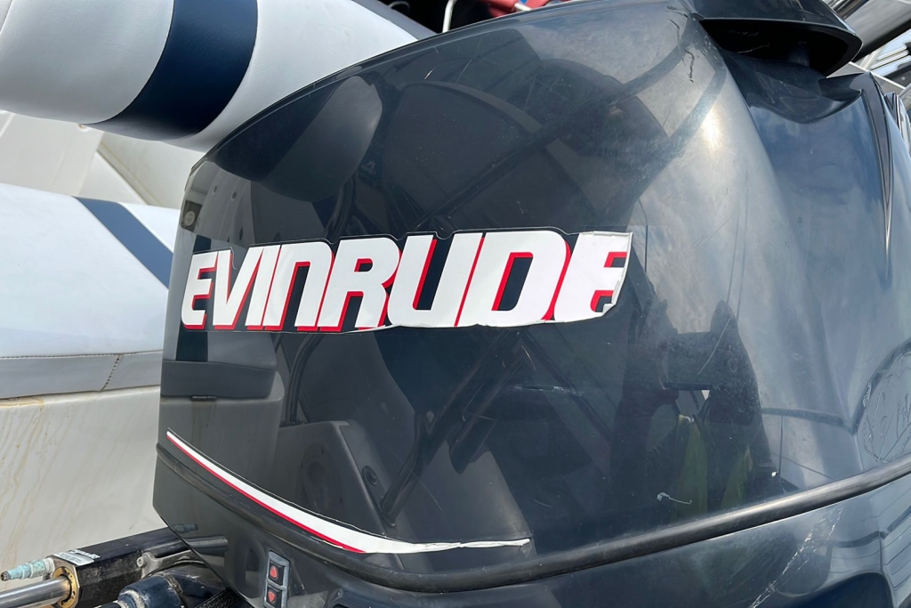 2009 Ballistic RIB 5.5 Evinrude ETEC 90 Indespension single axle trailer