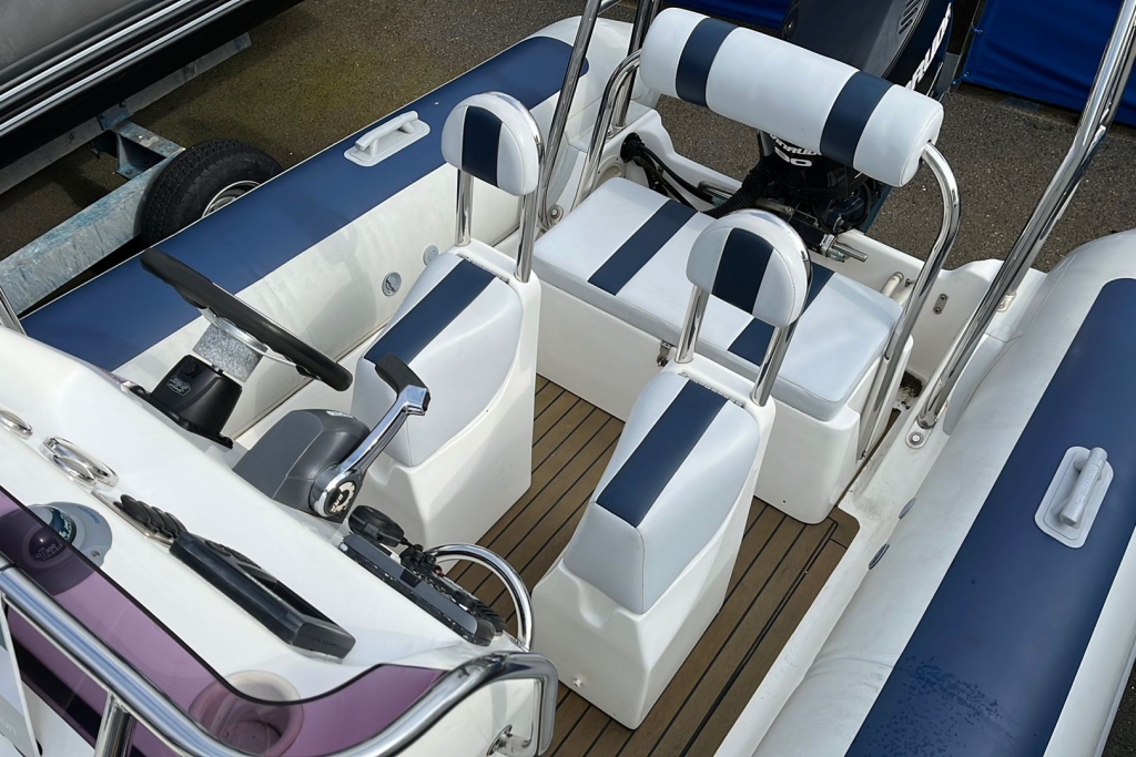 2009 Ballistic RIB 5.5 Evinrude ETEC 90 Indespension single axle trailer