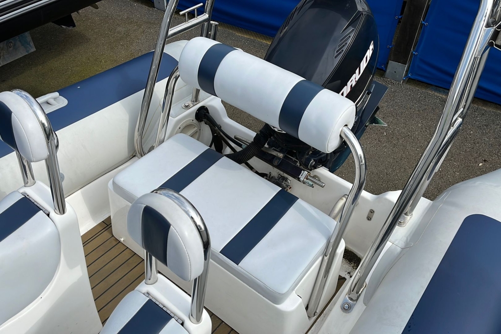 2009 Ballistic RIB 5.5 Evinrude ETEC 90 Indespension single axle trailer
