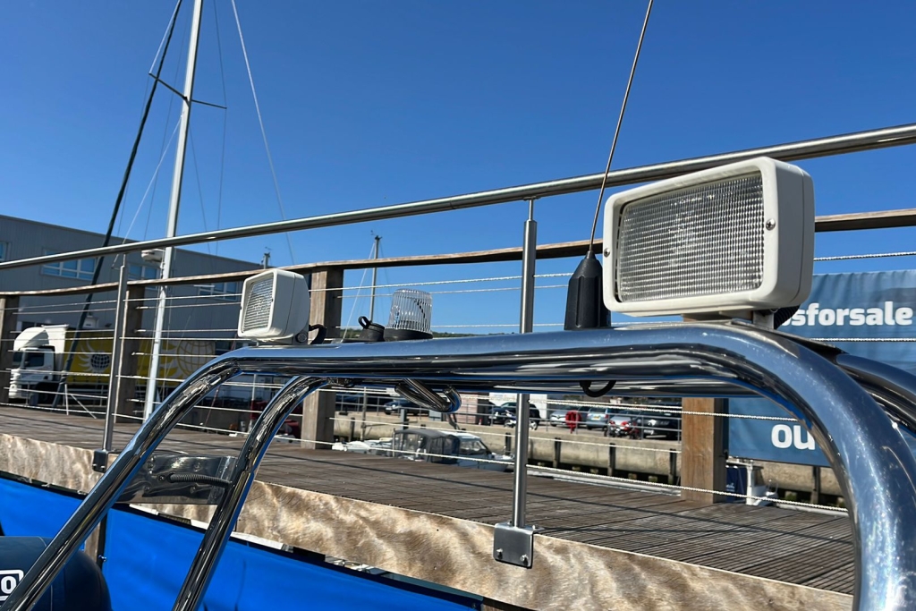 2009 Ballistic RIB 5.5 RIB ETEC 90 90 1100kg Roller