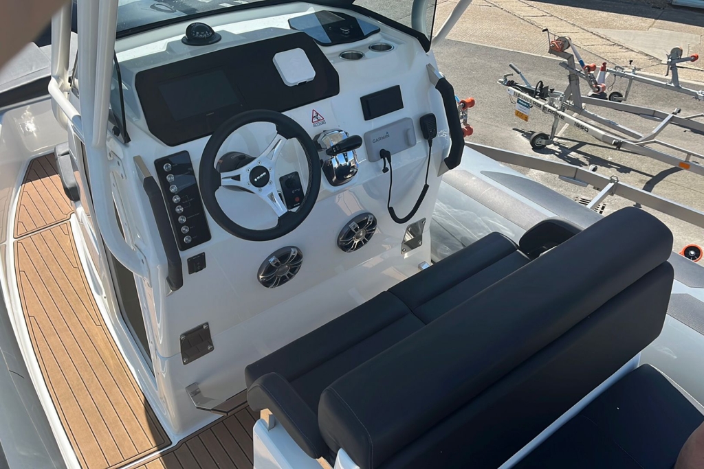 Boat Details – Ribs For Sale - 2022 Brig Eagle 8 Suzuki DF350 Duo-Prop