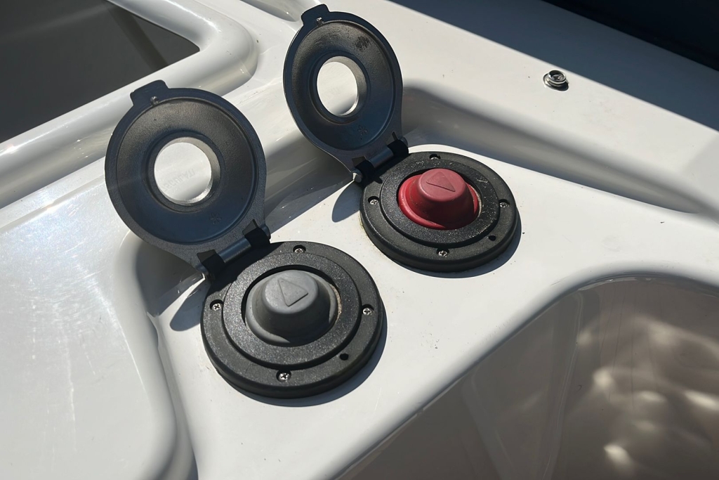 Boat Details – Ribs For Sale - 2022 Brig Eagle 8 Suzuki DF350 Duo-Prop