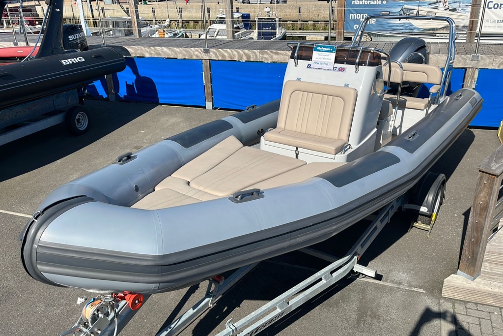 Boat Listing - 2022 Ballistic LS68 Yamaha F200XCA