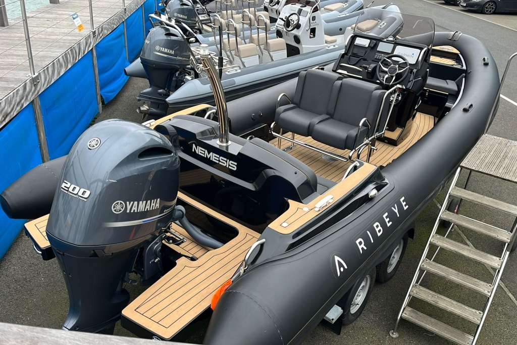 1902 - RIBEYE PRIME 683 RIB WITH YAMAHA F200GET ENGINE AND TRAILER_2.jpg