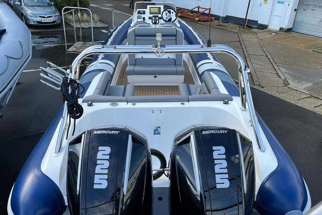 2018 Cobra RIB 8.7 Twin engine Mercury Verado 225 V6