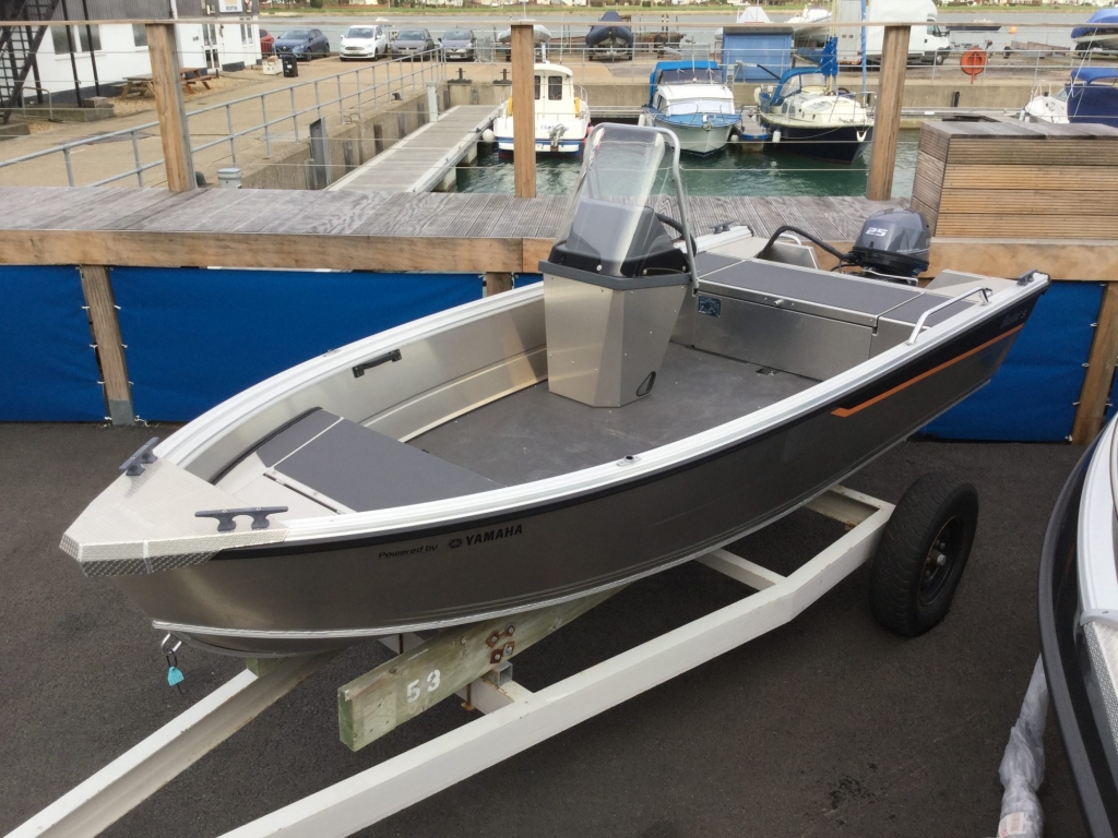 Boat Listing - New Buster S with Yamaha F25 engine